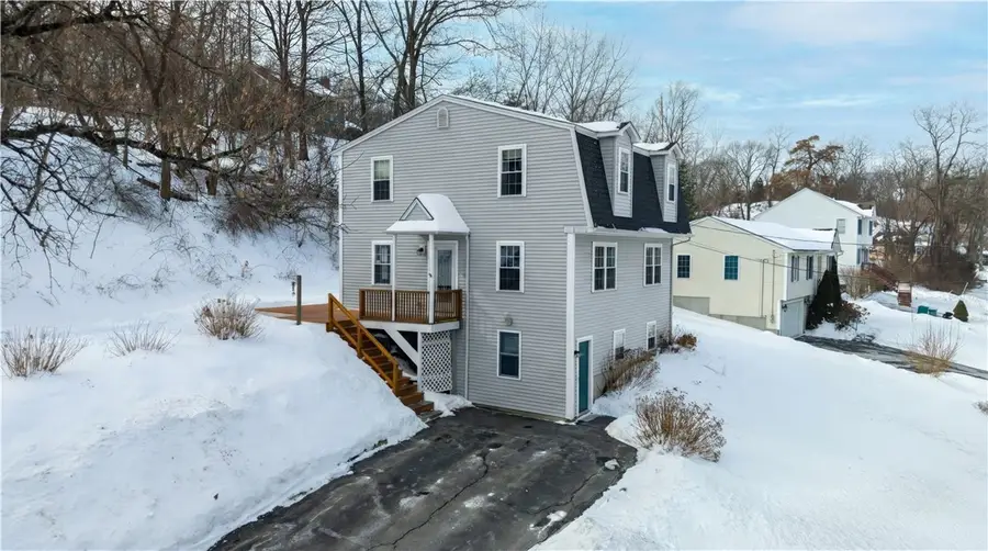 546 River Road, Lincoln, RI 02865 - #3