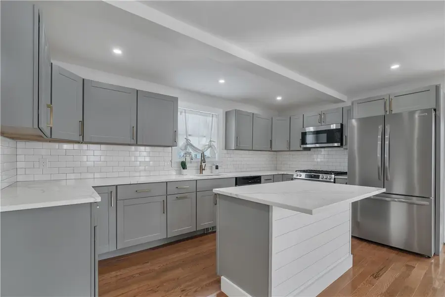 79 Suburban Parkway, Warwick, RI 02889 - #2