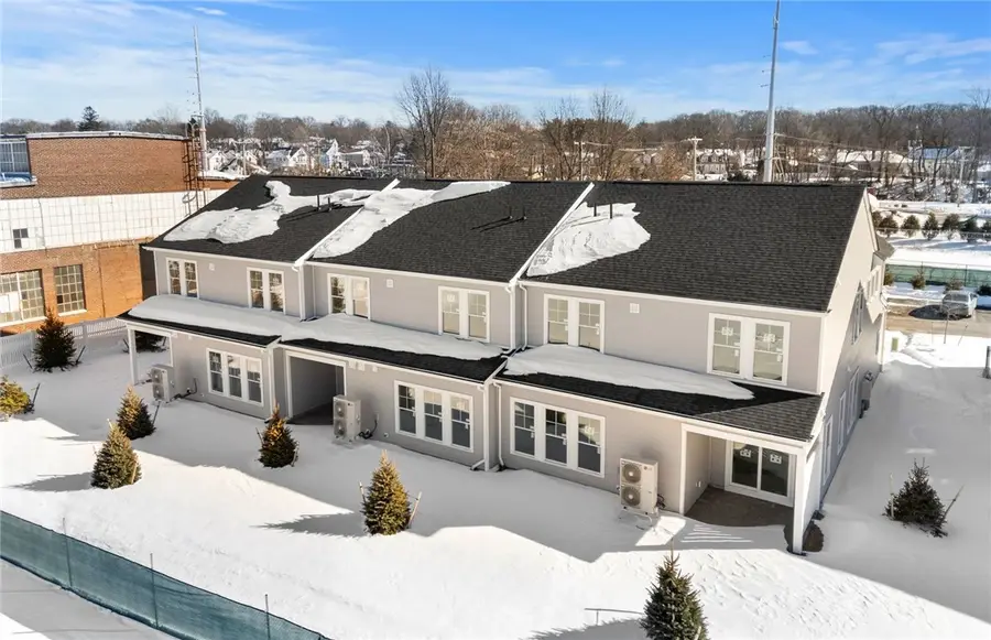 34 East Point Drive #3, Rumford, RI 02916 - #2