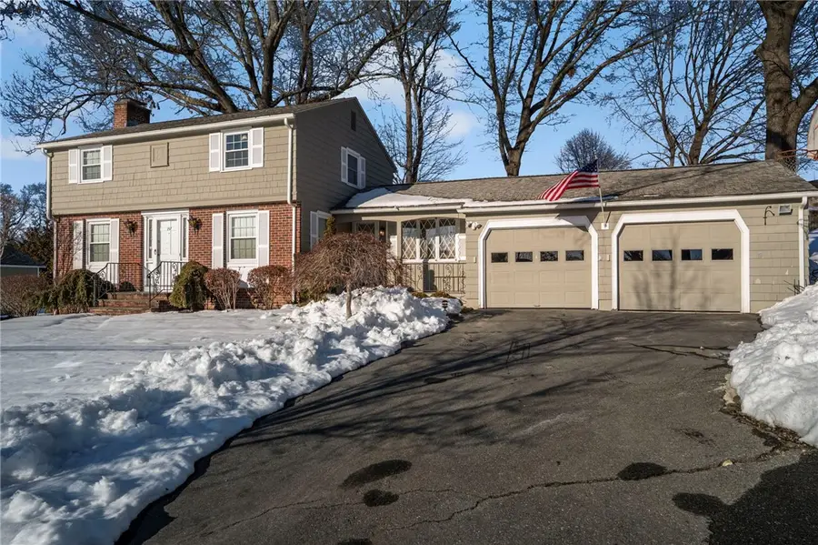 157 Sweetbriar Drive, Cranston, RI 02920 - #2