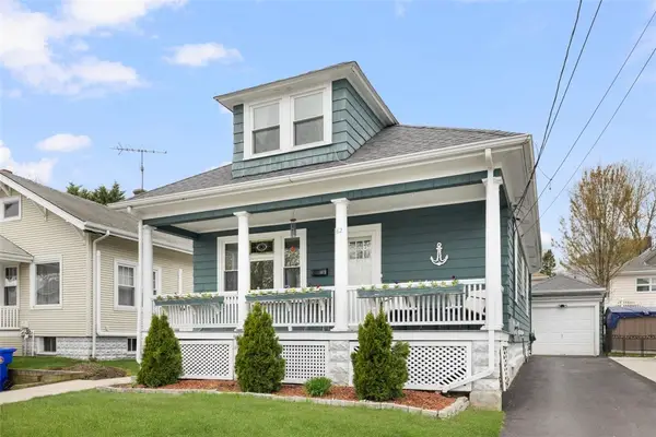 62 Peckham Avenue, North Providence, RI 02908