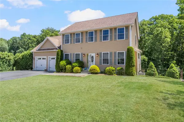78 Ginger Trail, Coventry, RI 02816