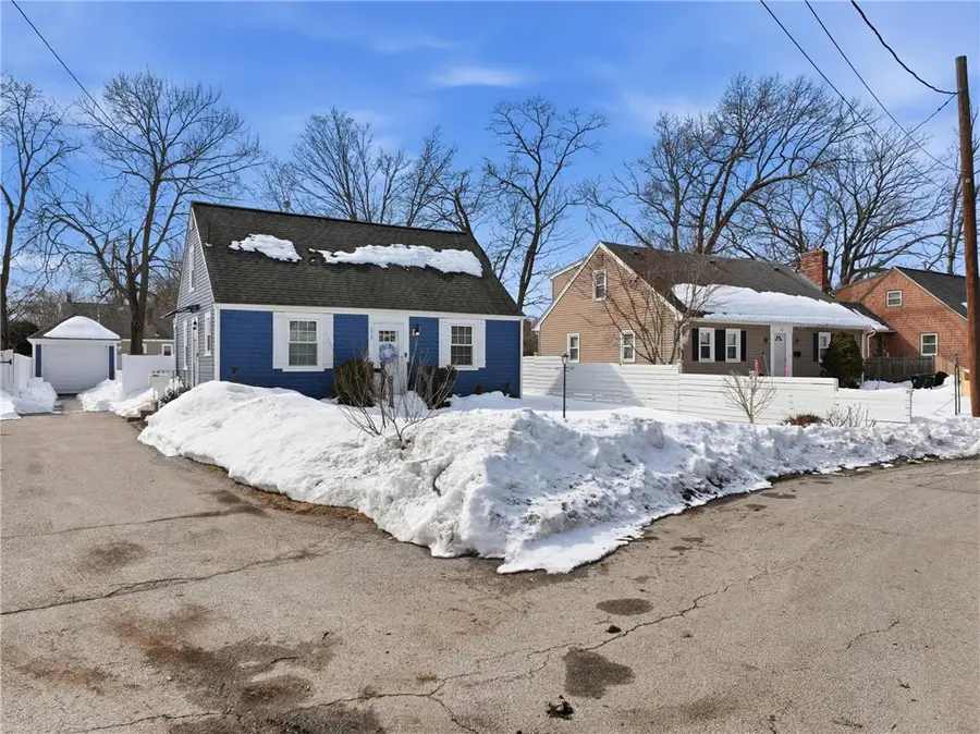 175 Pettaconsett Avenue, Warwick, RI 02888 - #3