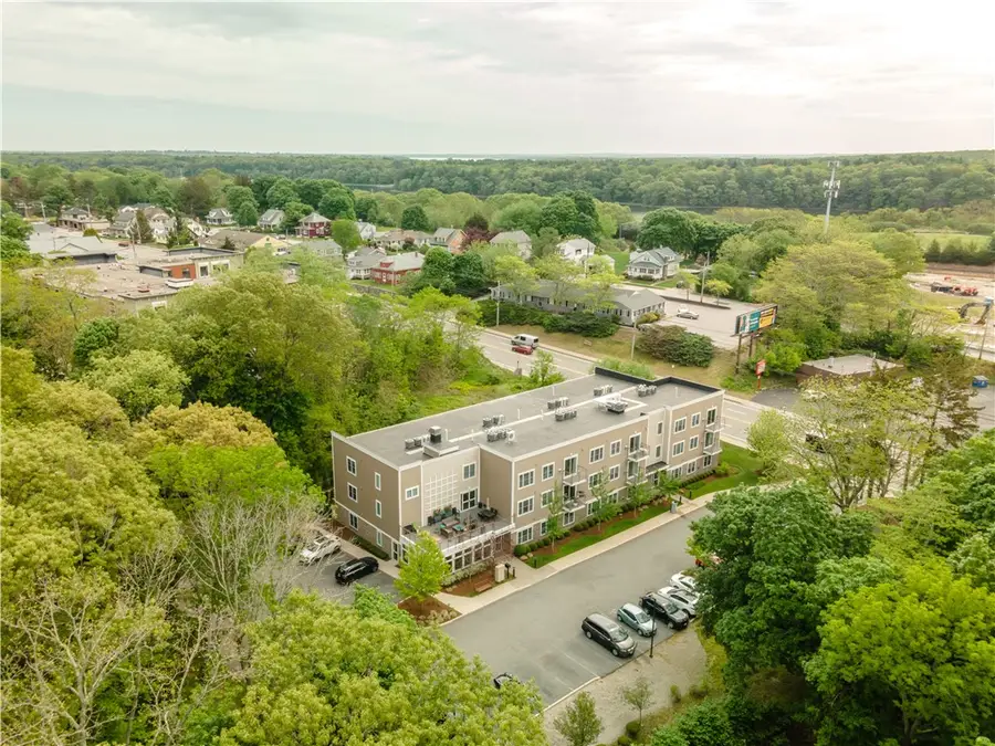 1001 Main Street #17, East Greenwich, RI 02818 - #2