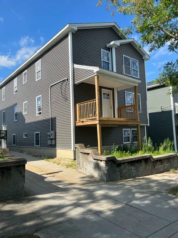 67 Dover Street, Providence, RI 02909