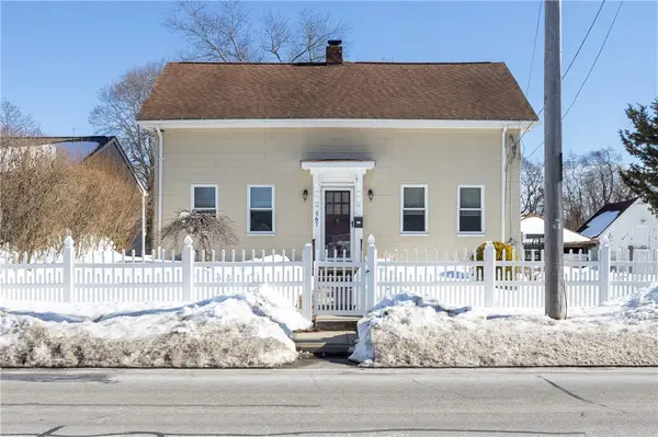 567 Providence Street, Warwick, RI 02886