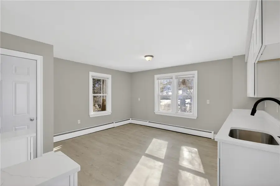 5 Valley Street, Lincoln, RI 02838 - #3