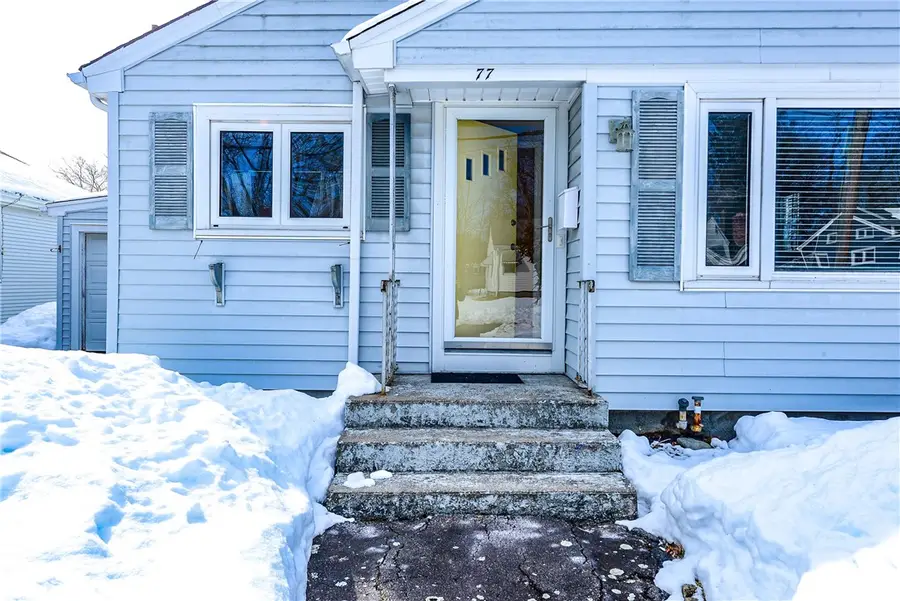 77 Gardiner Avenue, East Providence, RI 02914 - #2