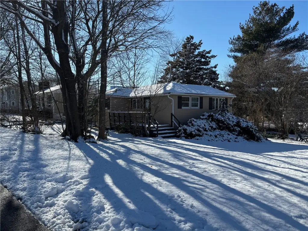 7 Bayberry Road, Narragansett, RI 02882 - #1