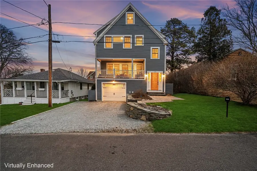 107 Dighton Avenue, Portsmouth, RI 02871 - #2