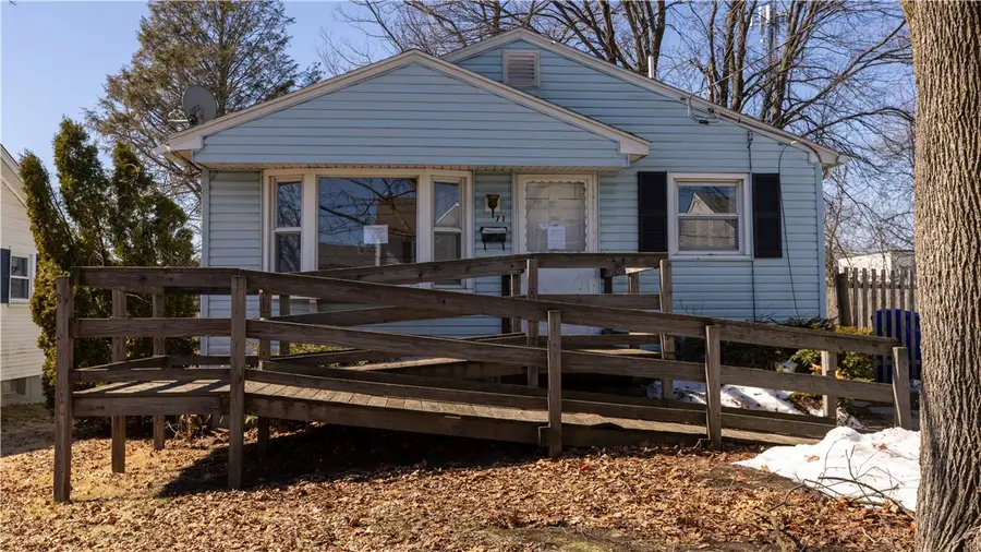 71 Birchland Avenue, Pawtucket, RI 02860 - #2