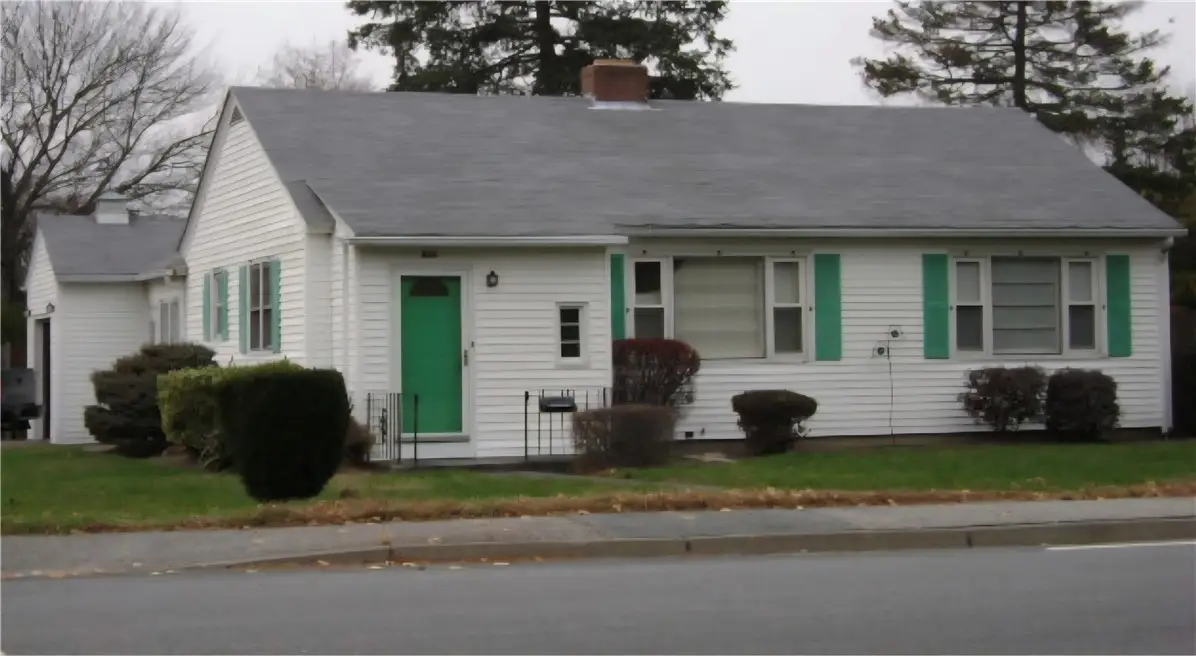 839 Greenwich Avenue, Warwick, RI 02886 - #1