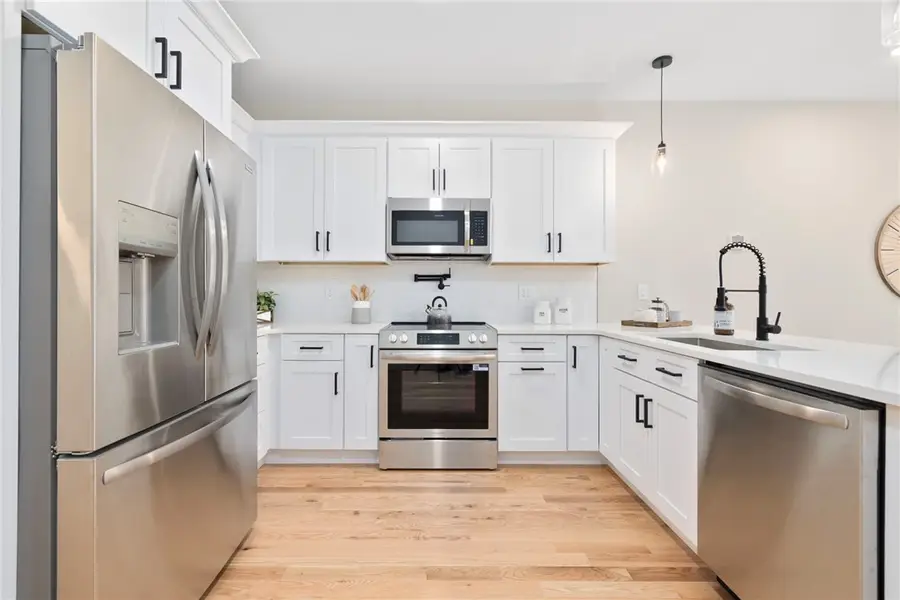 2907 Post Road #6, Warwick, RI 02886 - #3