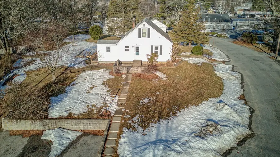 35 Clemente Drive, East Greenwich, RI 02818 - #3