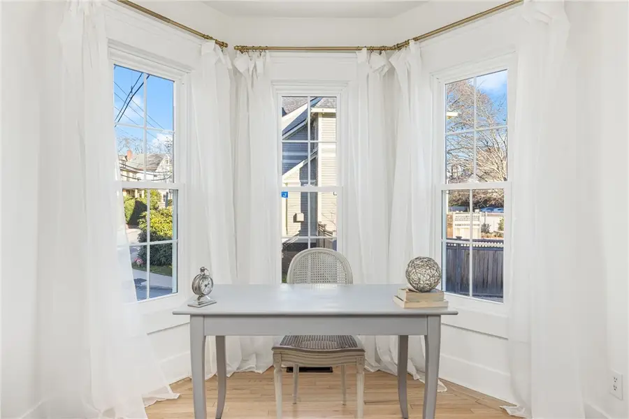 17 Old Beach Road, Newport, RI 02840 - #3