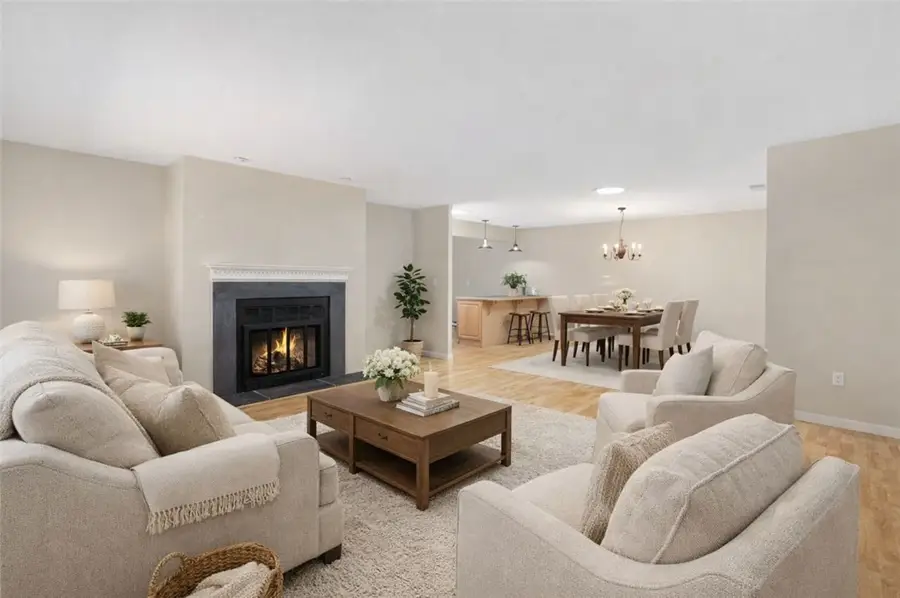 302 Chatham Circle, Warwick, RI 02886 - #2