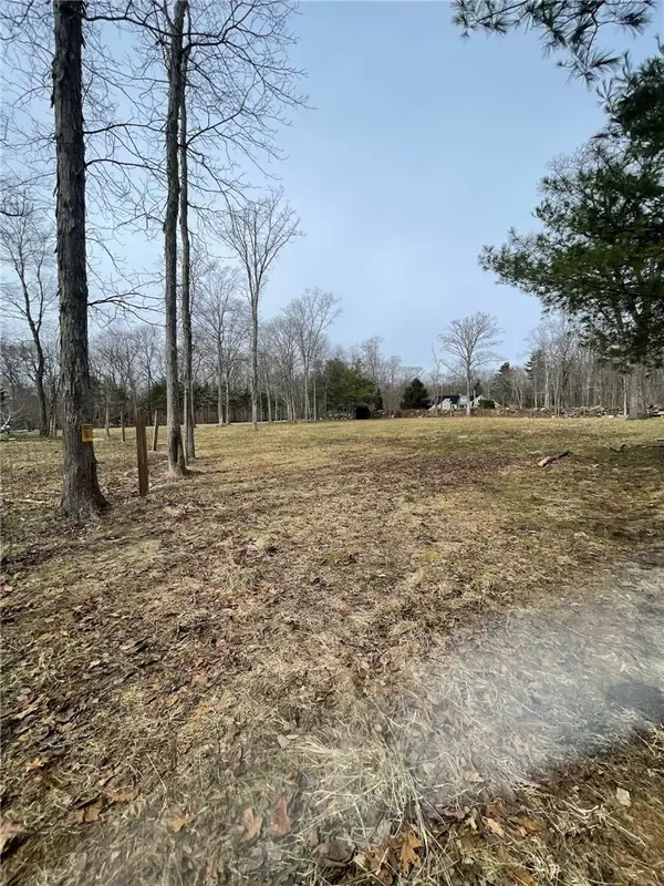 0 Central Pike, Foster, RI 02825