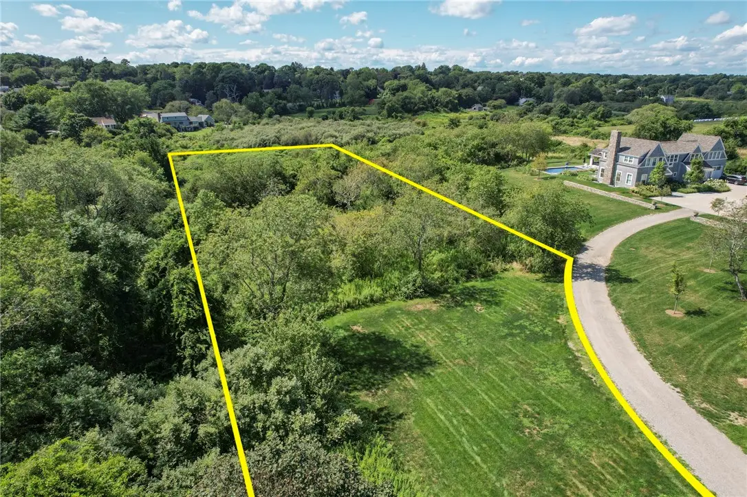 100 Summerfield Lane, Middletown, RI 02842 - #1