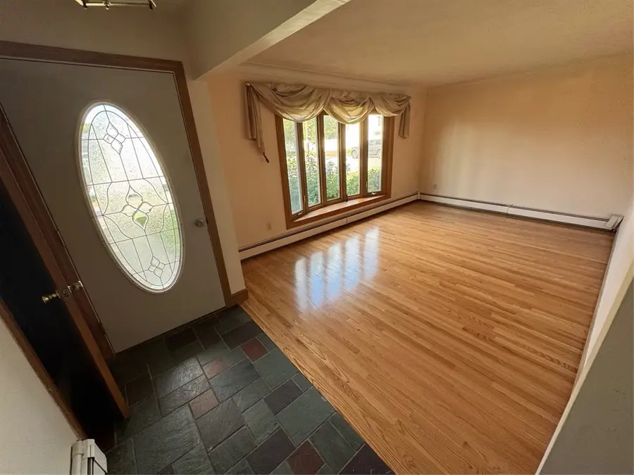 13 Ivanhoe Street, Johnston, RI 02919 - #3