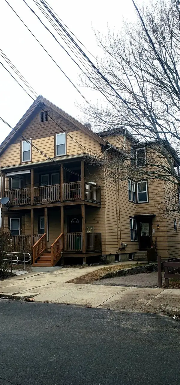 404 Carrington Avenue, Woonsocket, RI 02895