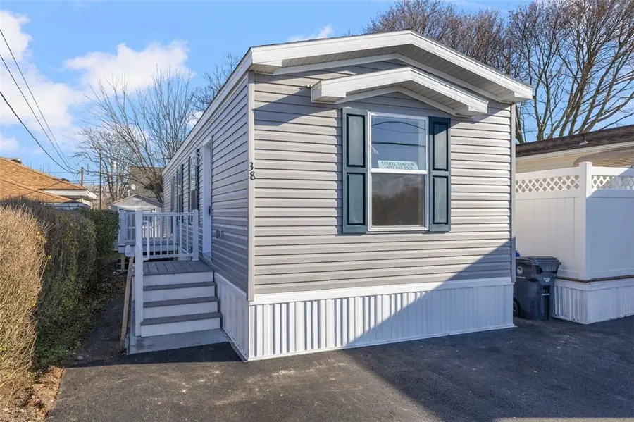 38 Lowell Avenue, Pawtucket, RI 02861 - #2