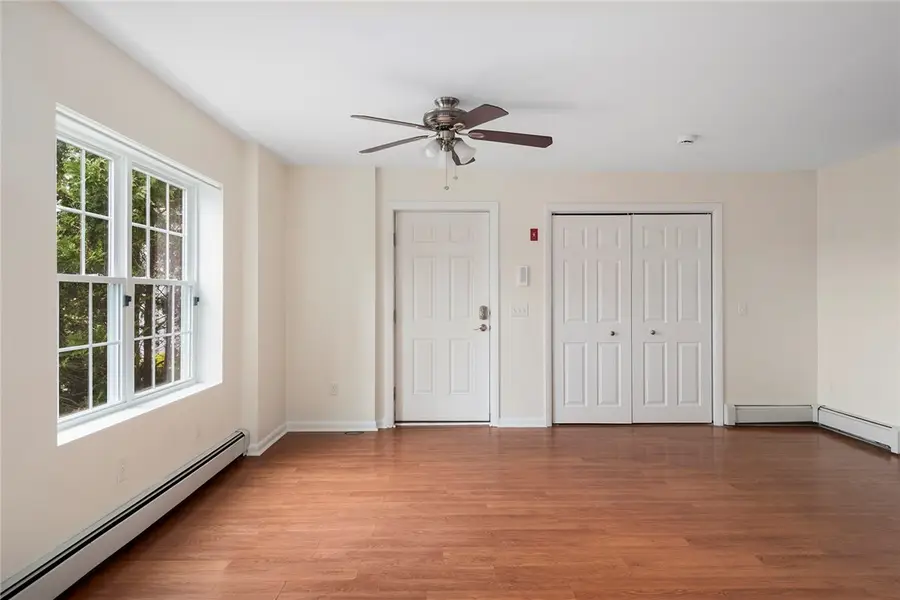 52 Lincoln Street, Smithfield, RI 02917 - #3