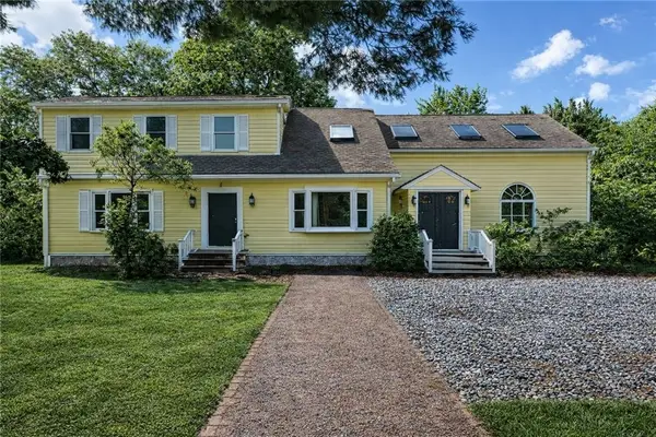 56 Pleasant View Avenue, Smithfield, RI 02828