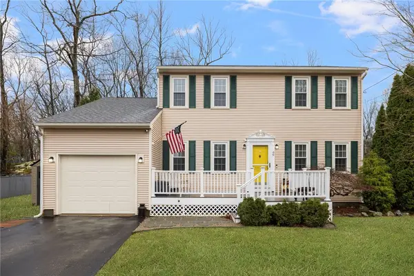 69 Walden Way, Cranston, RI 02921