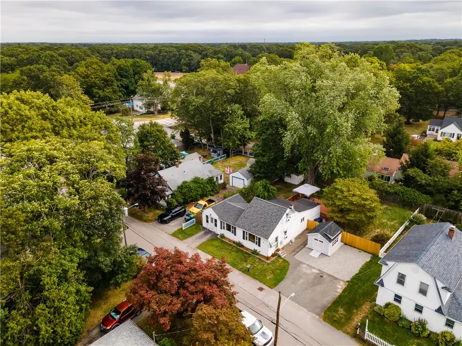 28 Bakers Creek Road, Warwick, RI 02886 - #3