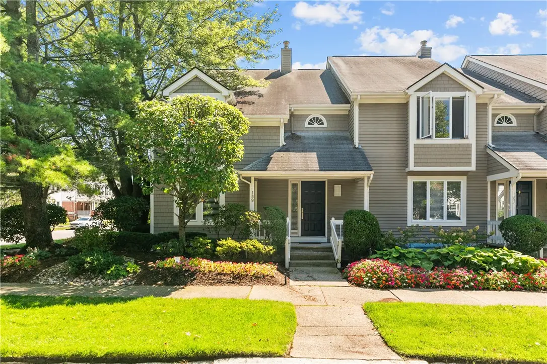 189 Laurel Avenue #189, Providence, RI 02906 - #1