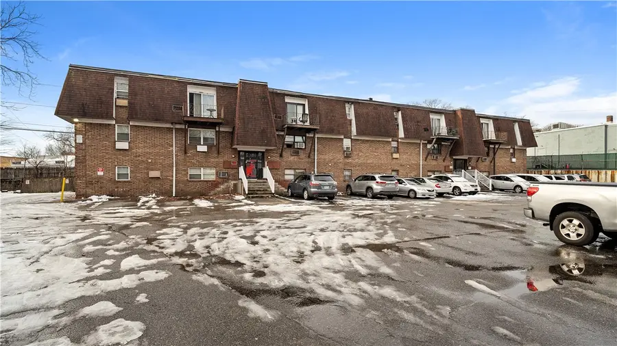 27 Gillen Avenue #207B, North Providence, RI 02904 - #2