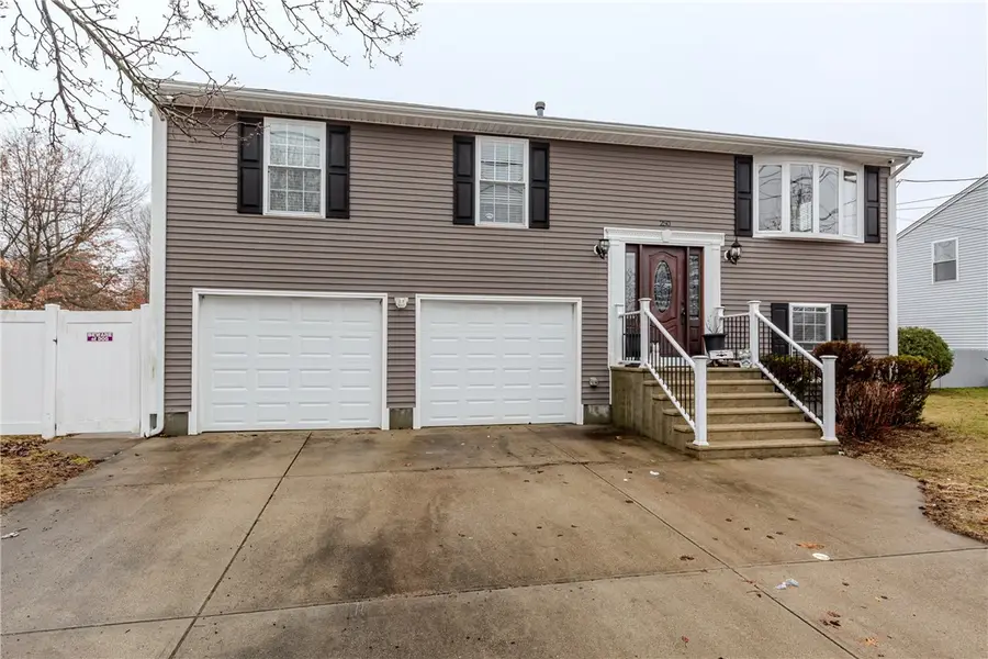 250 Ferris Avenue, Rumford, RI 02916 - #3