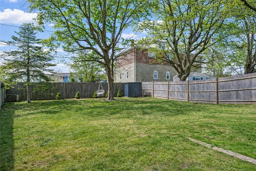 5 Shangri La Lane, Middletown, RI 02842 - #3