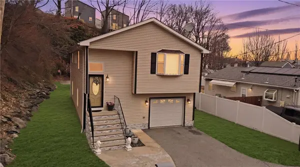 155 De Pinedo Street, Providence, RI 02904