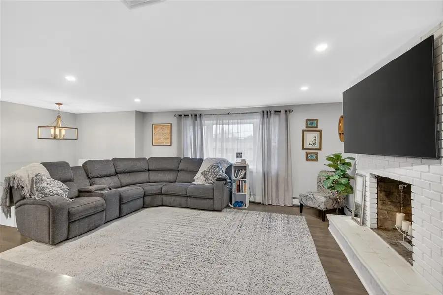 59 Bratt Lane, West Warwick, RI 02893 - #3