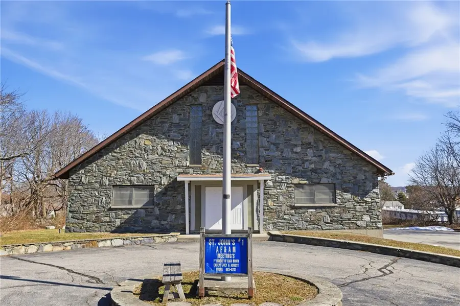 81 Sprague Street, Portsmouth, RI 02871 - #2