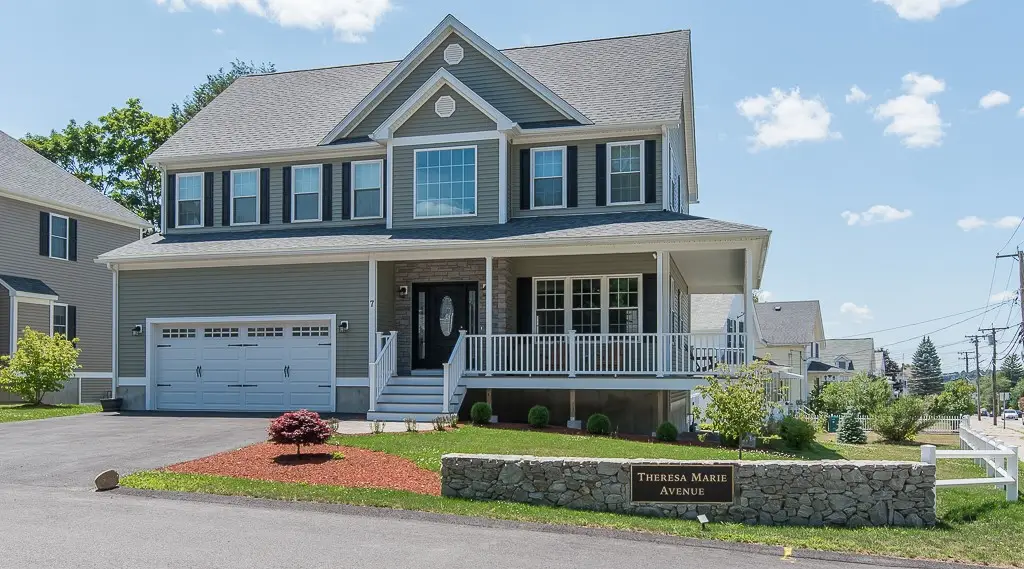 7 Theresa Marie Avenue, Woonsocket, RI 02895 - #1