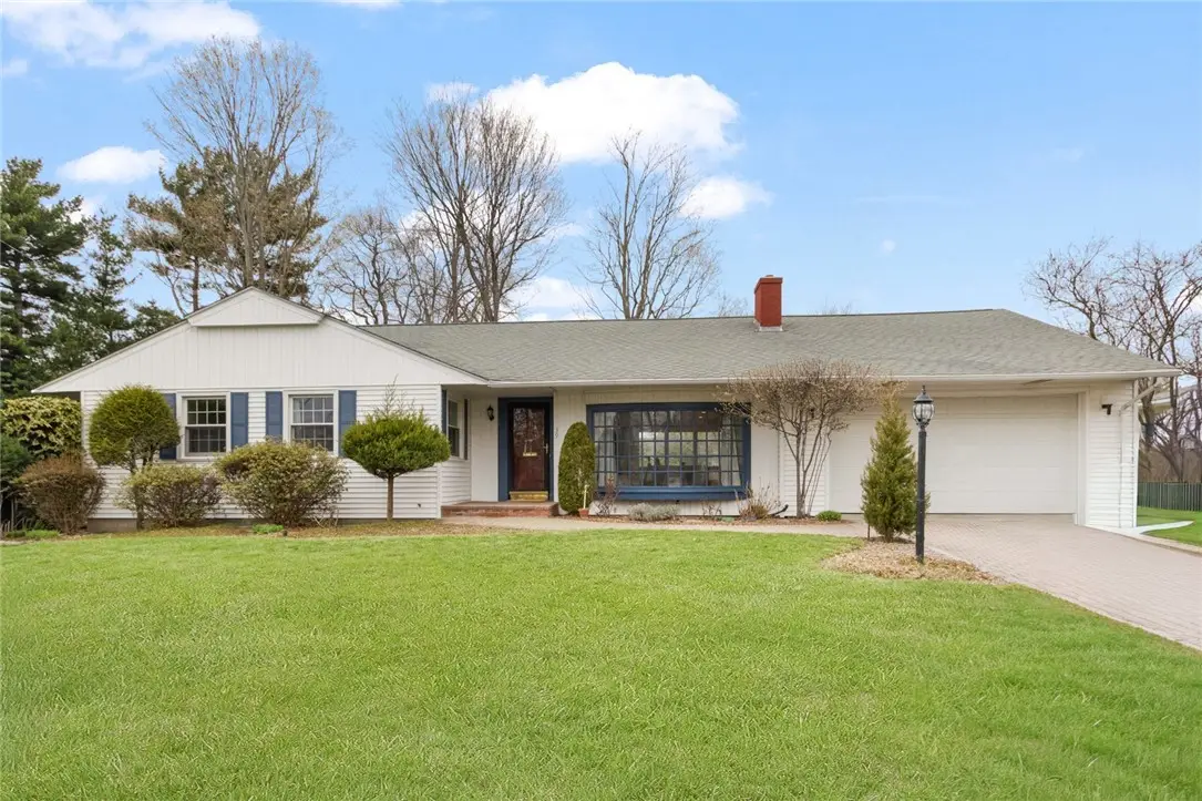 39 Greening Lane, Cranston, RI 02920 - #1