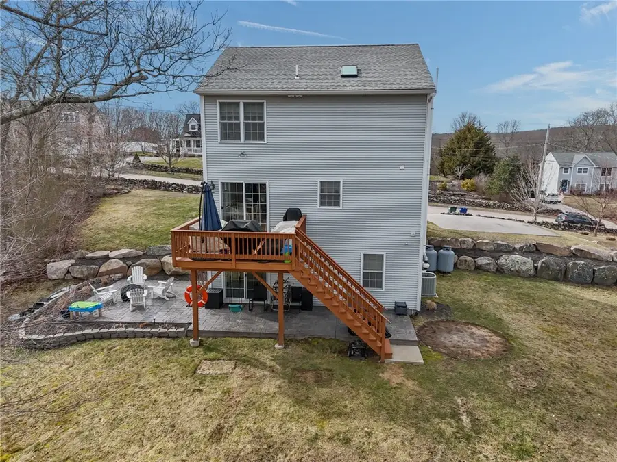 19 Fieldstone Way, Westerly, RI 02891 - #3