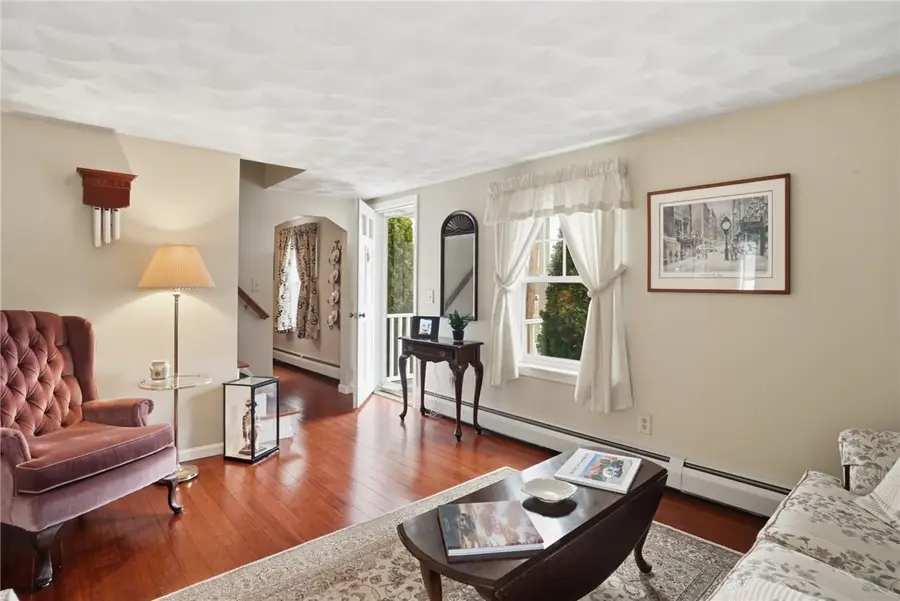 11 Tampa Street, West Warwick, RI 02893 - #3