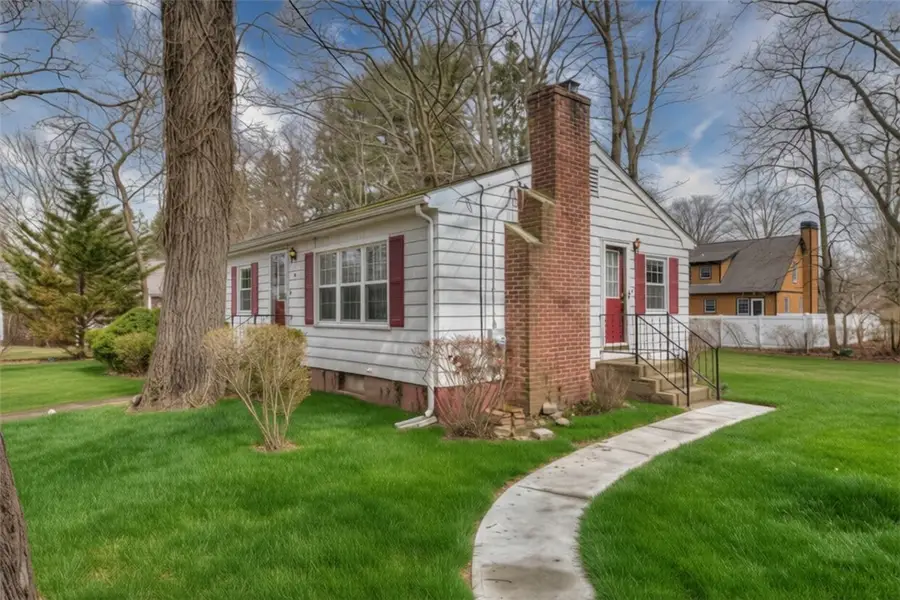 86 Lawndale Drive, Warwick, RI 02818 - #3