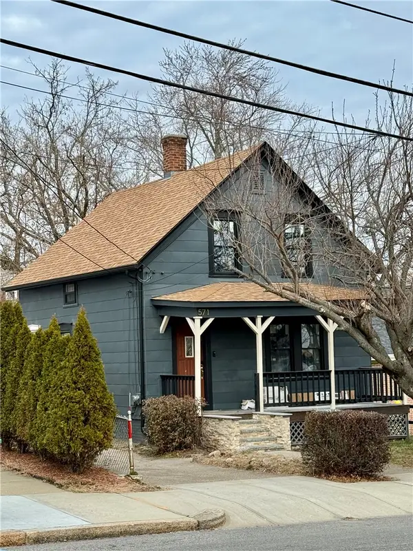 571 Winter Street, Woonsocket, RI 02895