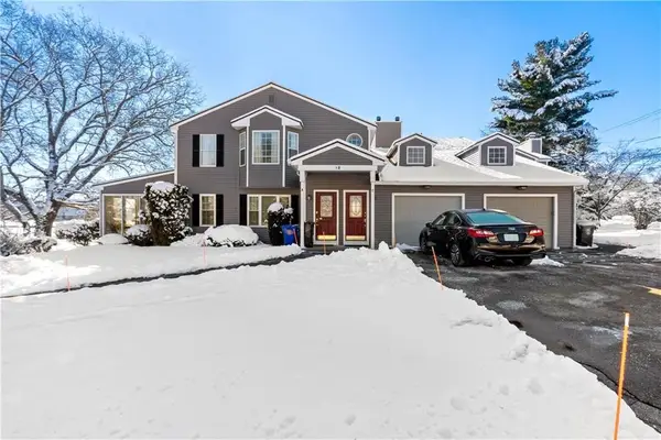 18 Pond Court #C, North Providence, RI 02904