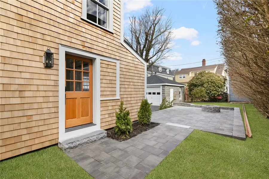 14 Sherman Street, Newport, RI 02840 - #3
