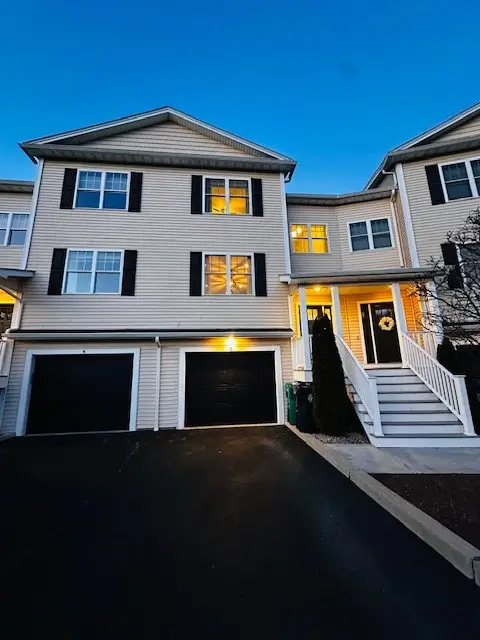 3800 Post Road #5, Warwick, RI 02886 - #1