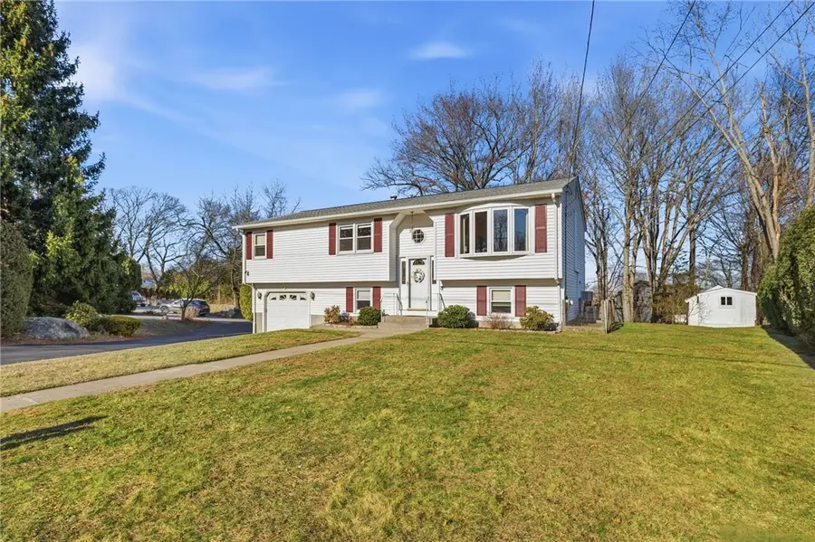 44 Village Avenue, Cranston, RI 02920 - #3