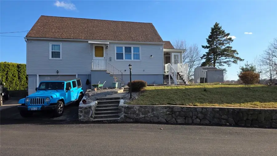 4 Heritage Circle, Johnston, RI 02919 - #2