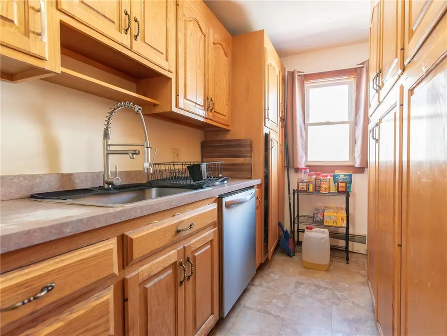 217 4th Avenue, Woonsocket, RI 02895 - #3