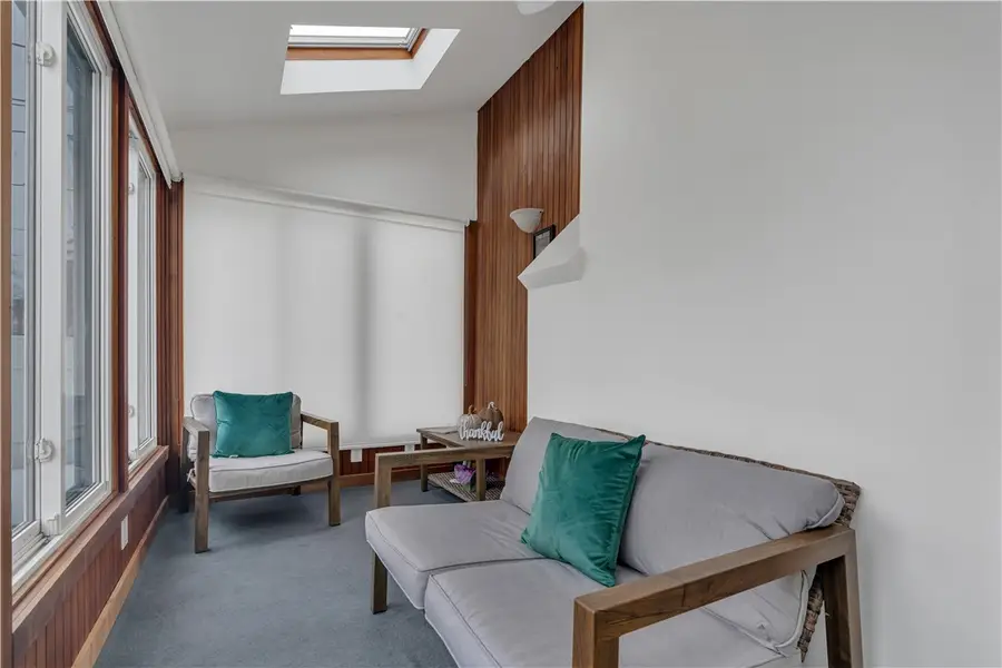 64 Julia Street, Cranston, RI 02910 - #3