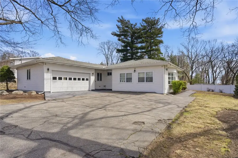 109 Cobble Hill Road, Lincoln, RI 02865 - #3